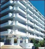 2* Hotel Cancun